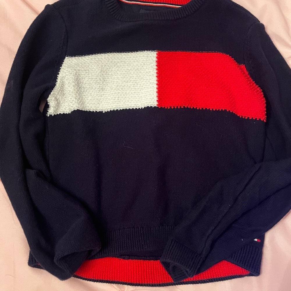 Tommy Hilfiger girls sweaters bought new in excellent condition